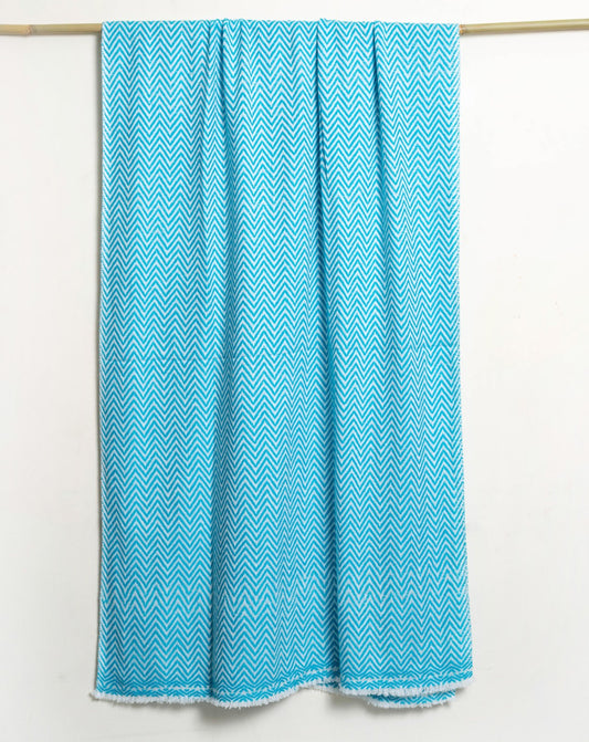 Zig Zag Patterned Super Soft Woolen Muffler | Turquoise