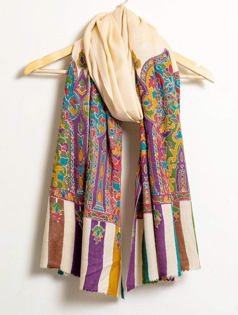 Mughal Darbaar Kalamkari Kani Stole with Hand embroidery - Beige