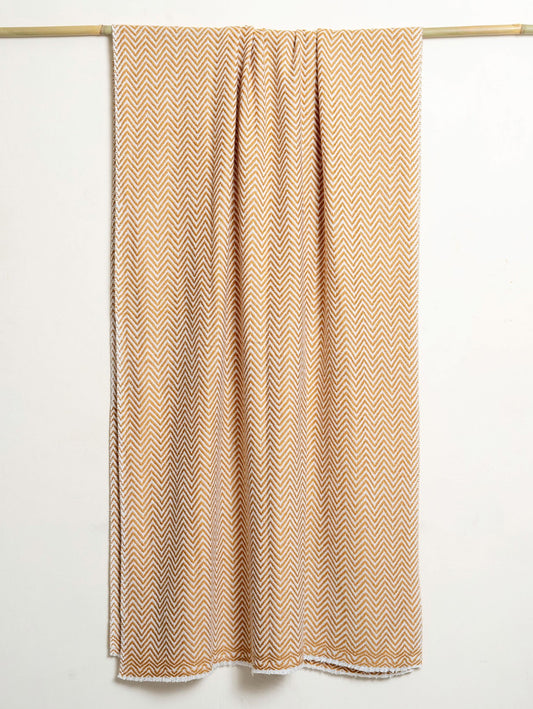 Zig Zag Patterned Super Soft Woolen Muffler | Camel Brown