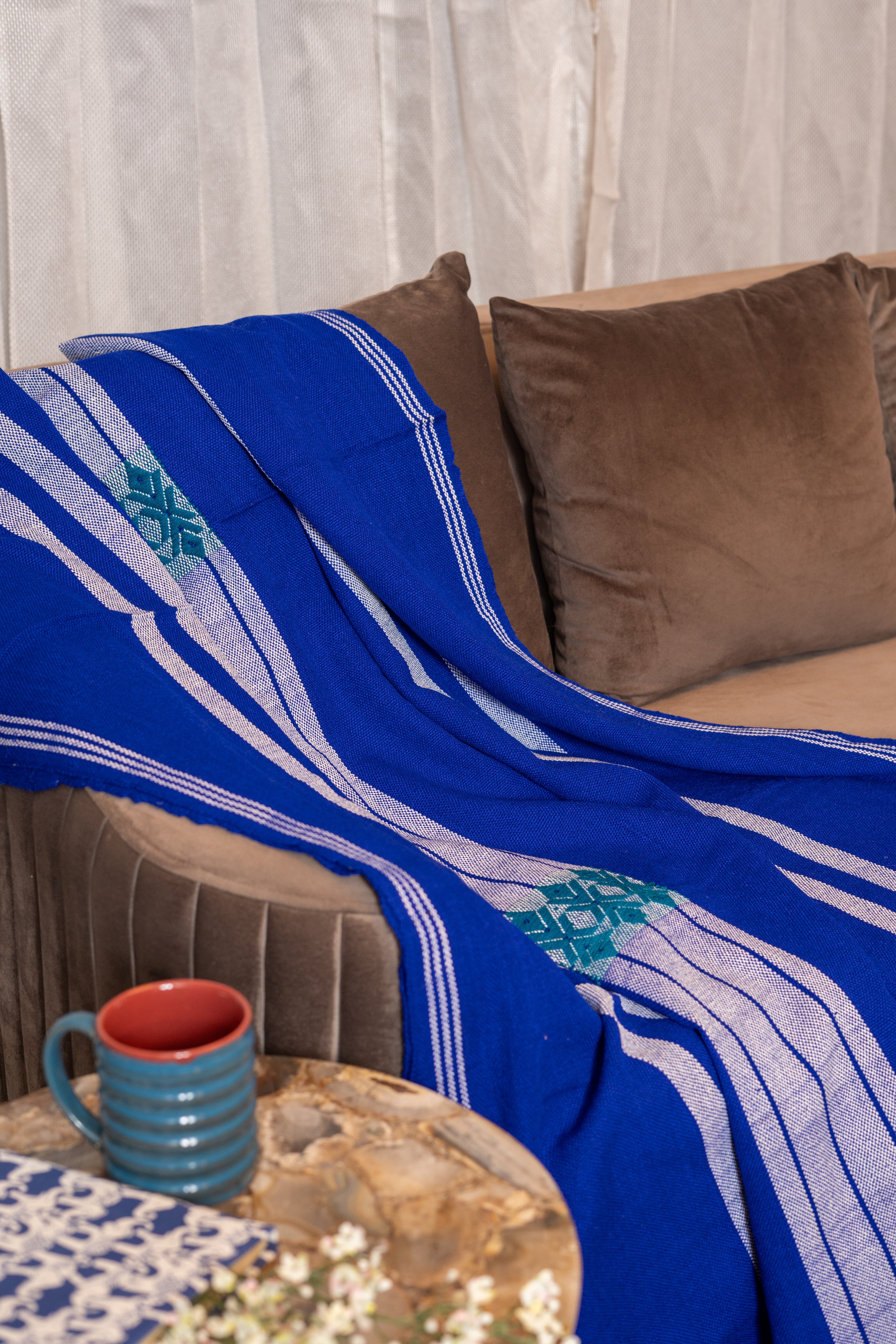 OMVAI Artisanal Patterned Cashmilon Woven Throw Blanket / Comforter - Royal Blue with white green weave border