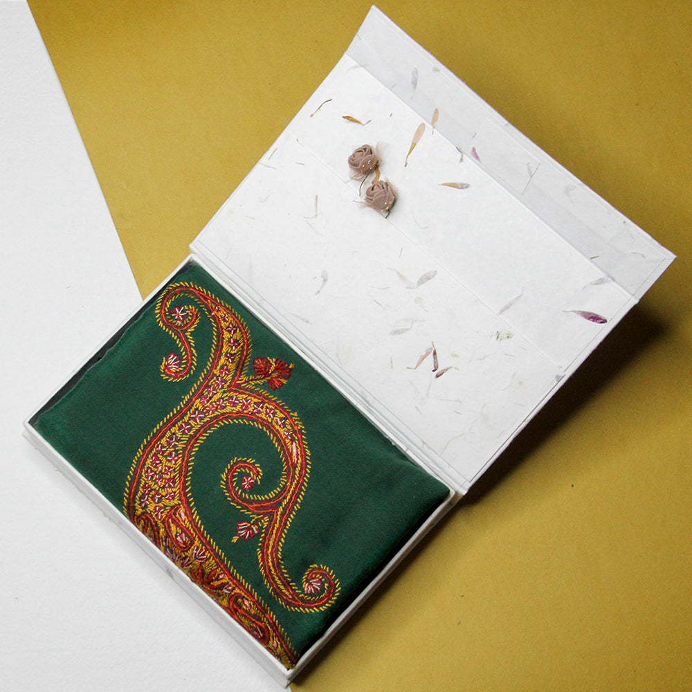 Cashmere Pashmina Gifting : Hand Embroidered Shawl