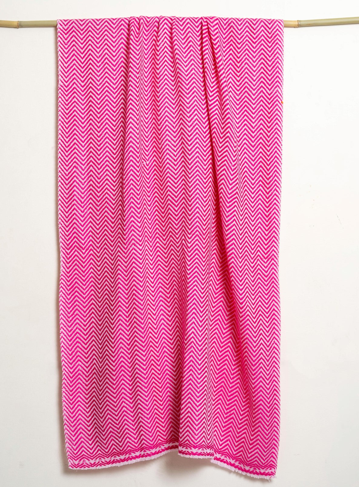 Zig Zag Patterned Super Soft Woolen Muffler - Pure Pink